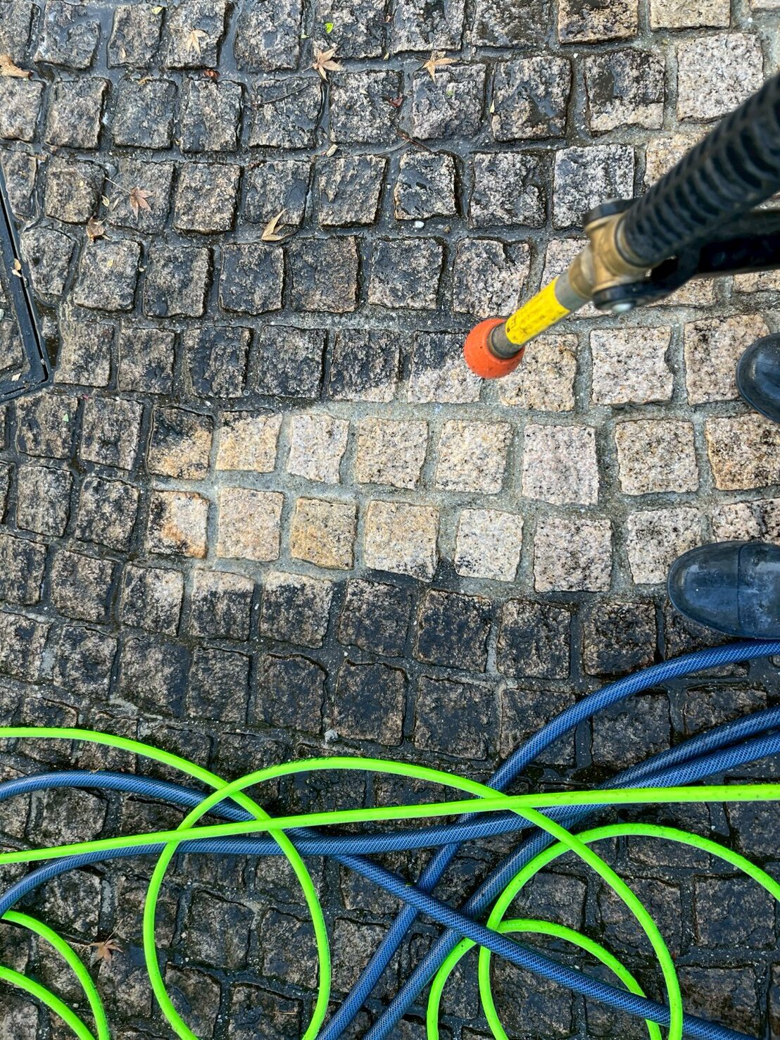 20年汚れ、落ちる瞬間が気持ちいい|玄関洗浄